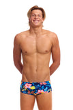 Sidewinder-trunks voor heren in bloei