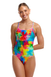 Women's Diamond Back Falling Colors